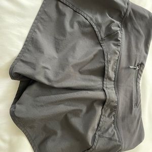 Size 4 Lululemon shorts